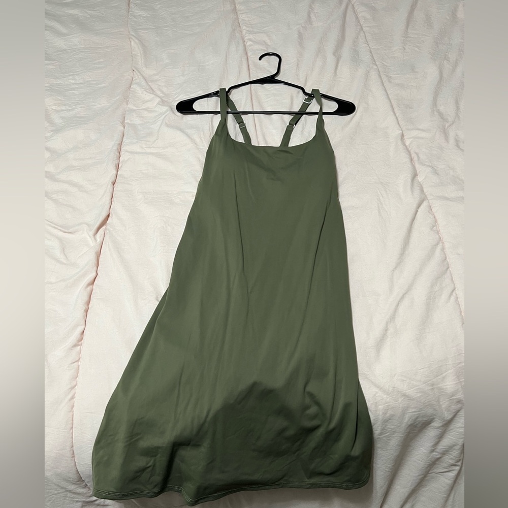 Halara crisscrossed back dress